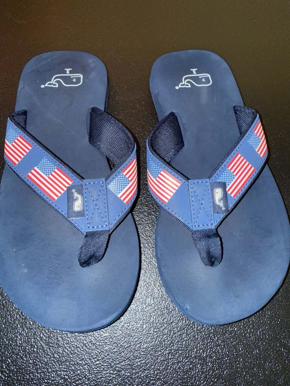 Vineyard Vines Boys' Flag Whale Classic Flip Flop Slip On 3